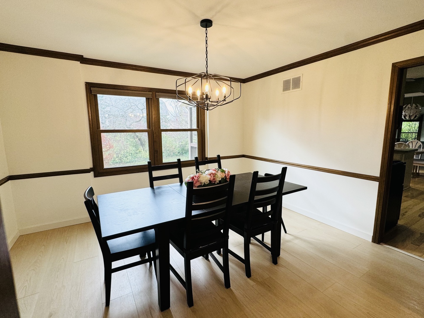 817 Huntleigh Drive, Naperville, IL 60540