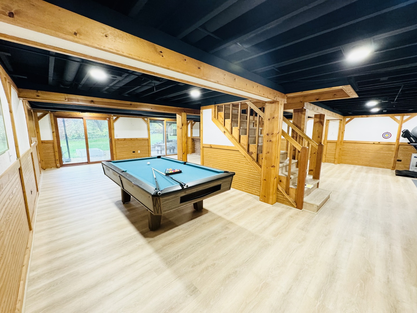 817 Huntleigh Drive, Naperville, IL 60540