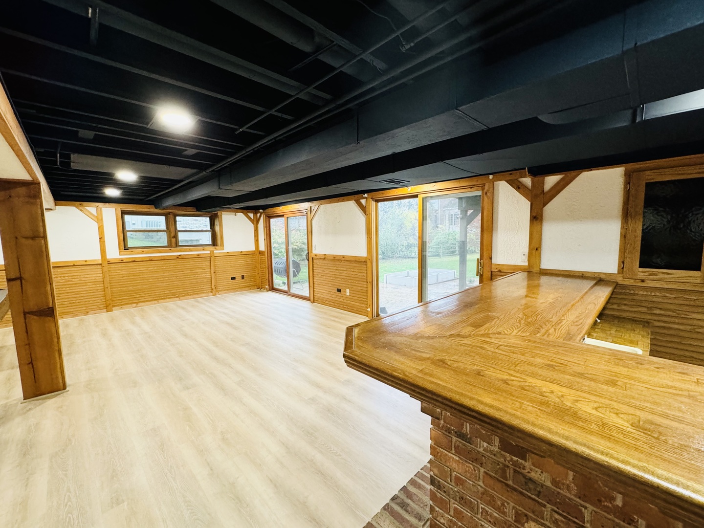 817 Huntleigh Drive, Naperville, IL 60540