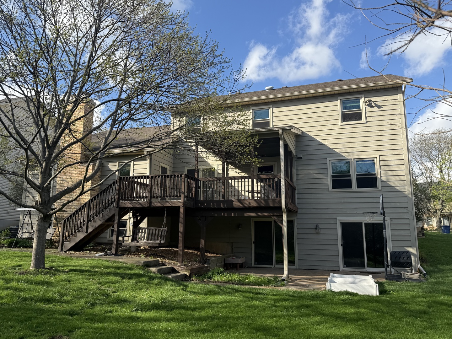 817 Huntleigh Drive, Naperville, IL 60540