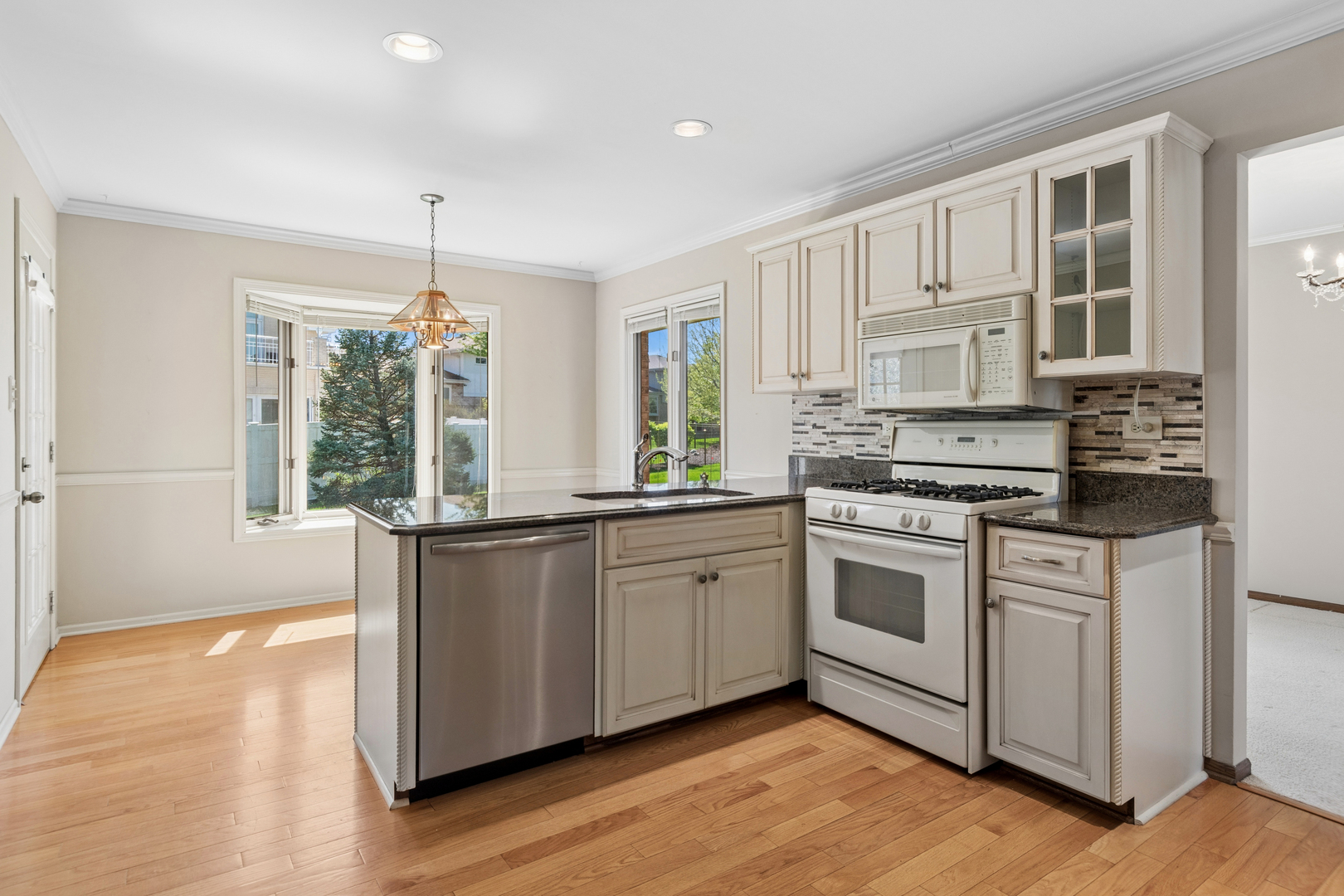 6257 157th Place, Oak Forest, IL 60452