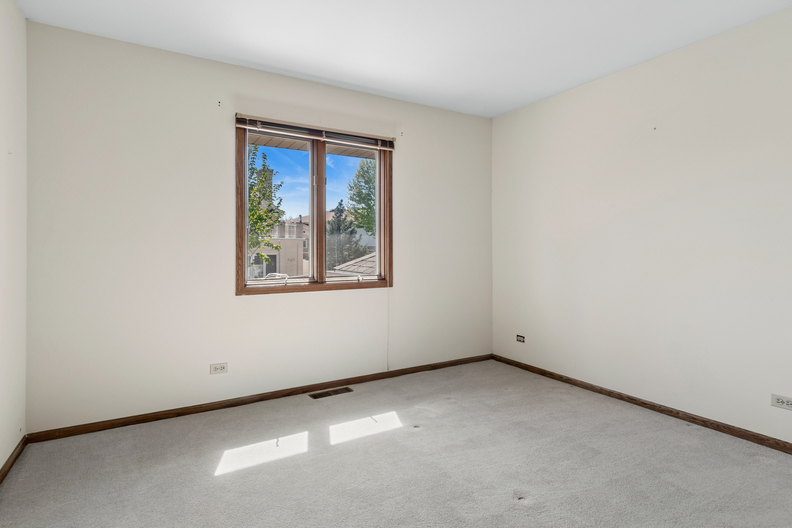 6257 157th Place, Oak Forest, IL 60452