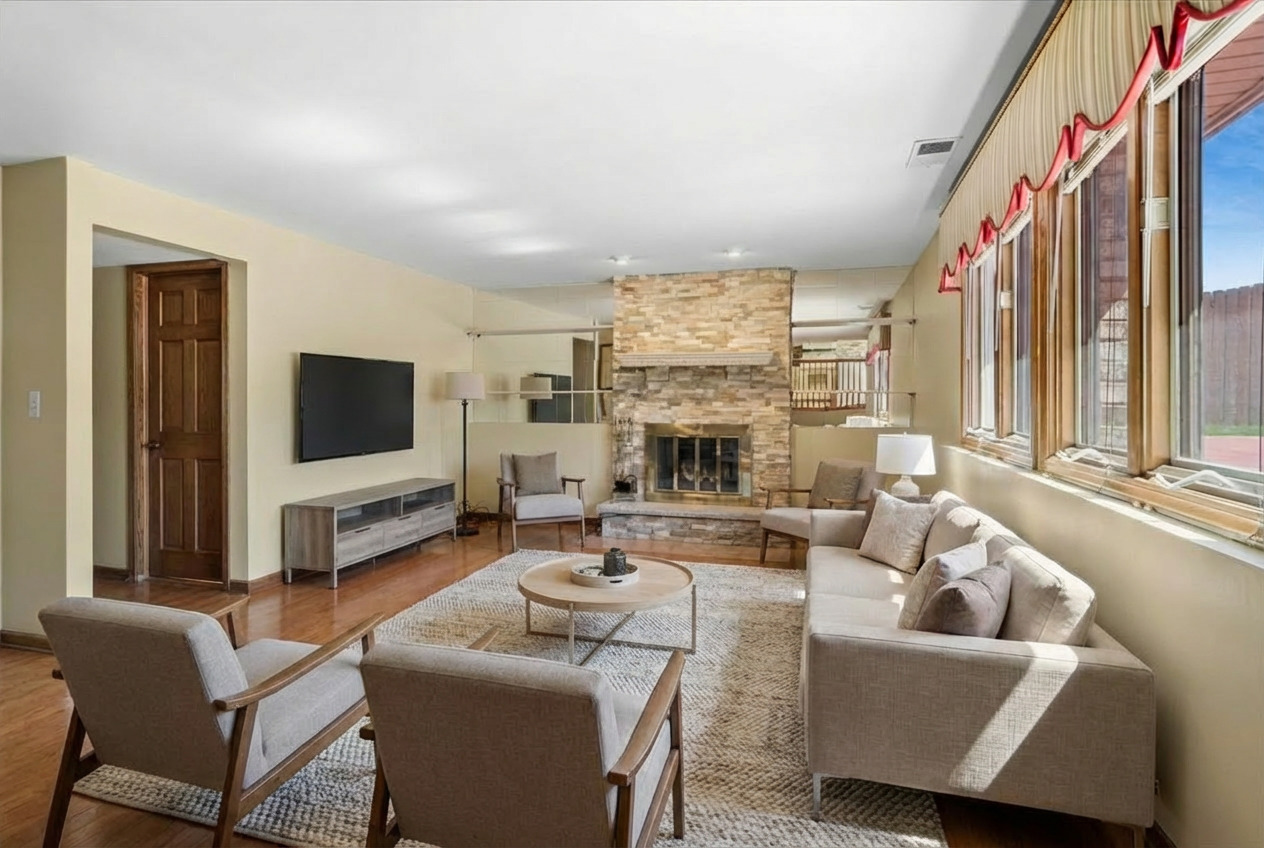 6257 157th Place, Oak Forest, IL 60452