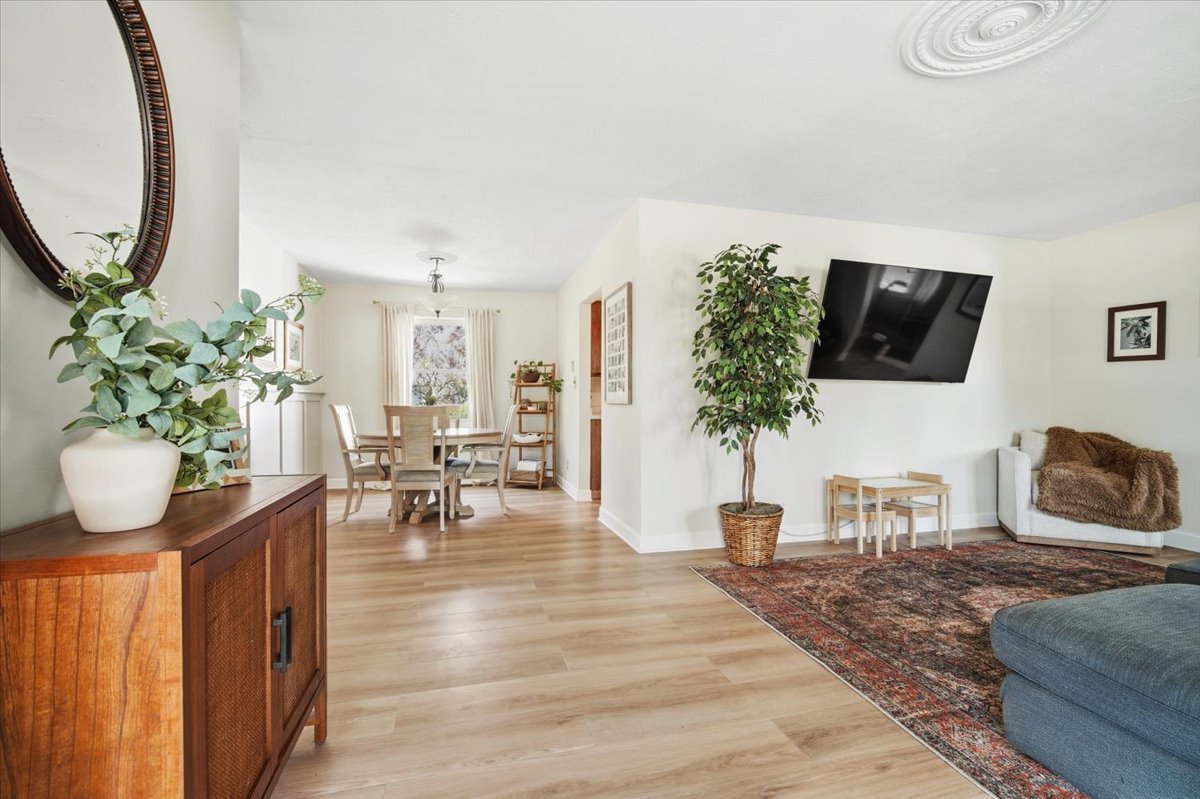 208 E Lincoln Street, Normal, IL 61761