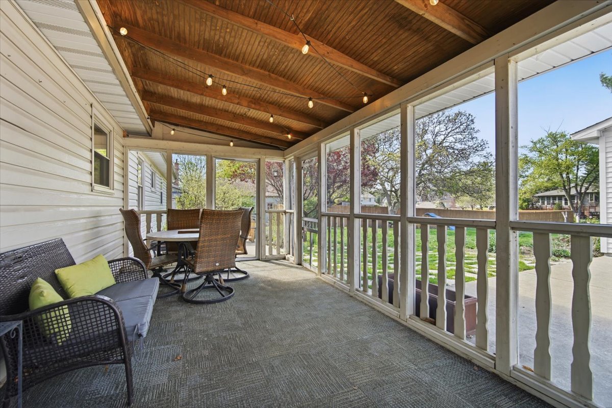 208 E Lincoln Street, Normal, IL 61761