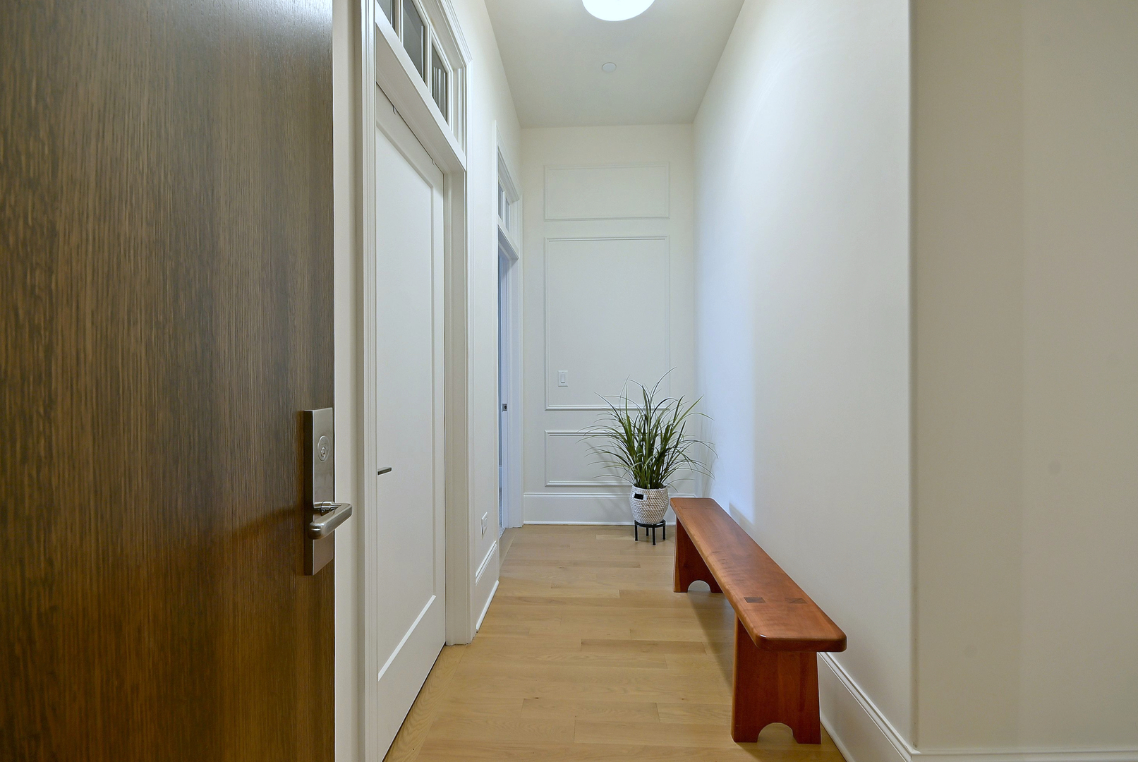 105 S Cottage Hill Avenue #206, Elmhurst, IL 60126