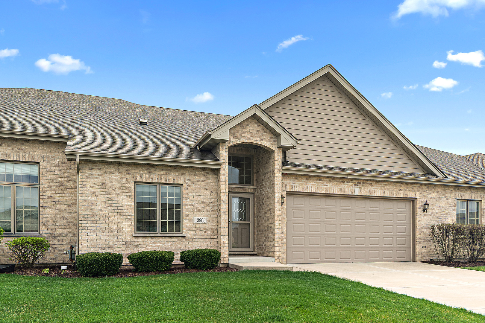 13905 Breanne Lane #13905, Homer Glen, IL 60491
