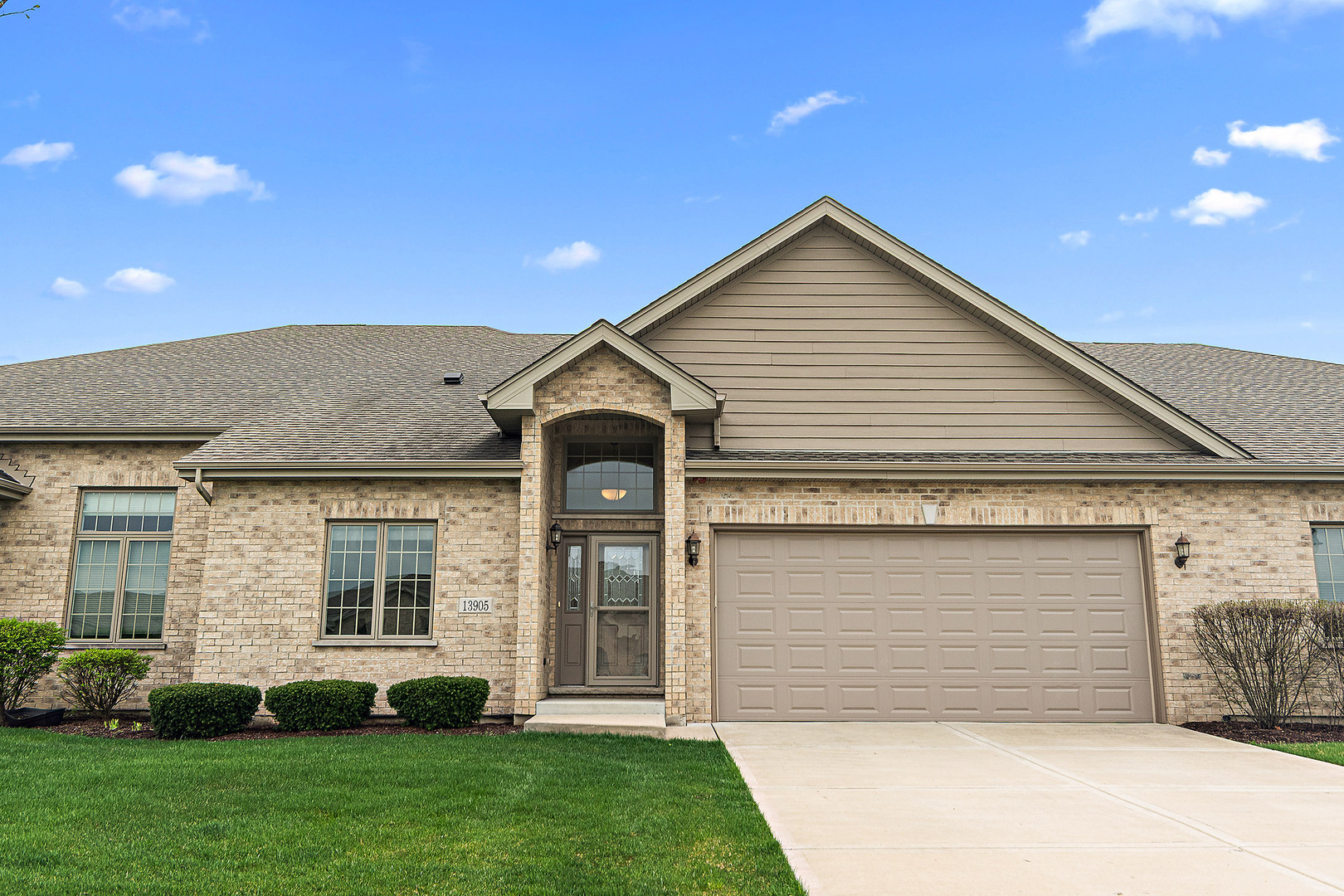 13905 Breanne Lane #13905, Homer Glen, IL 60491