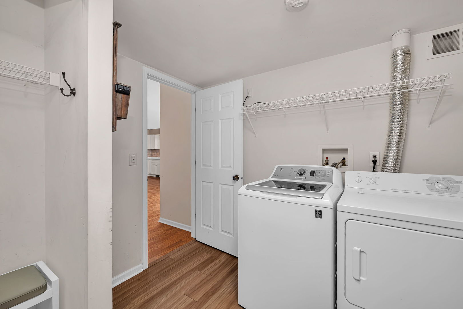 13942 Isle Royal Circle, Plainfield, IL 60544