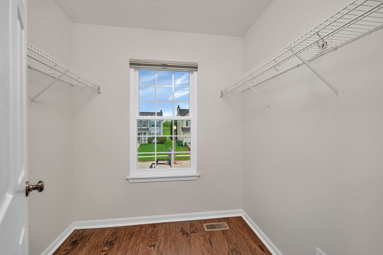 13942 Isle Royal Circle, Plainfield, IL 60544