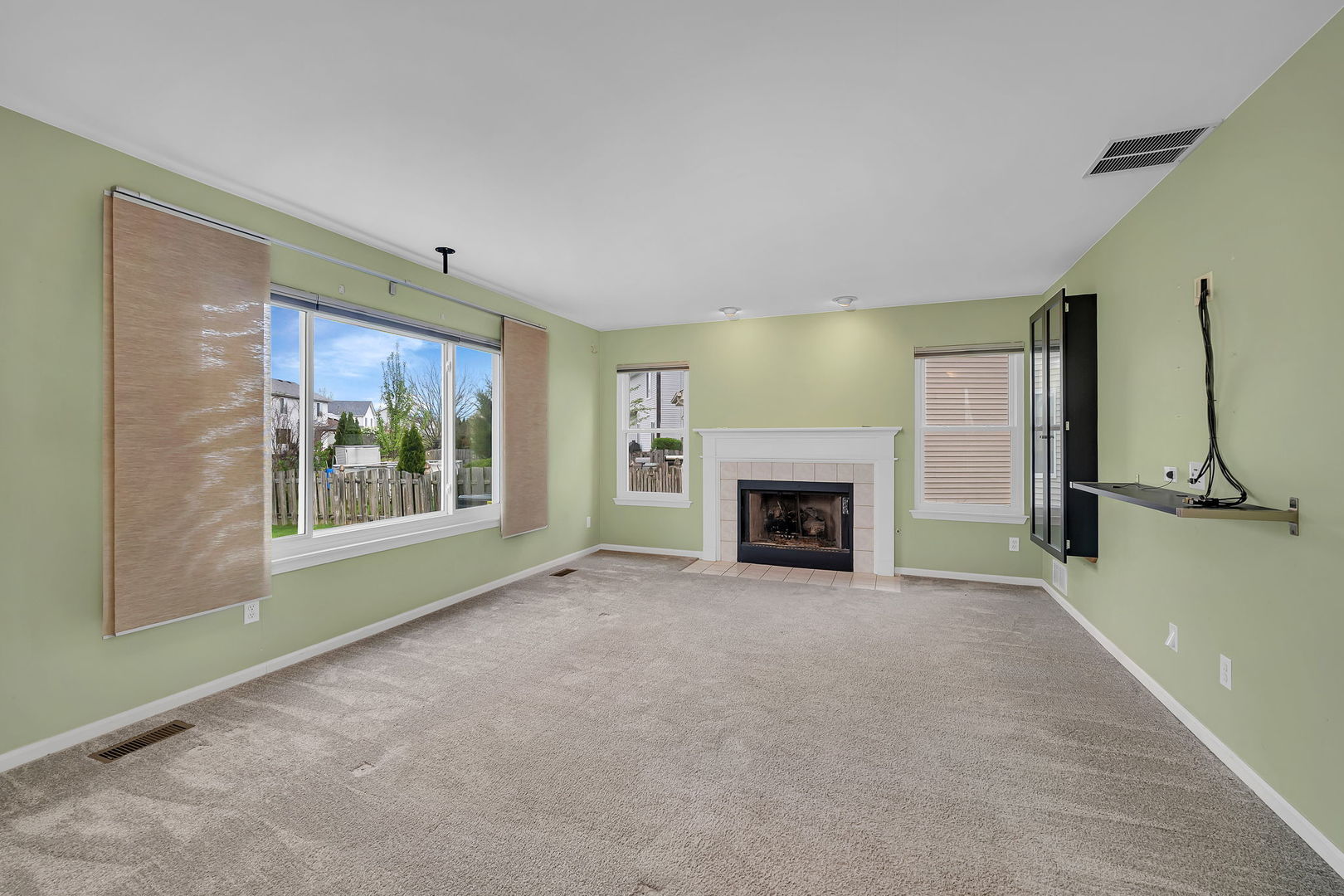 13942 Isle Royal Circle, Plainfield, IL 60544