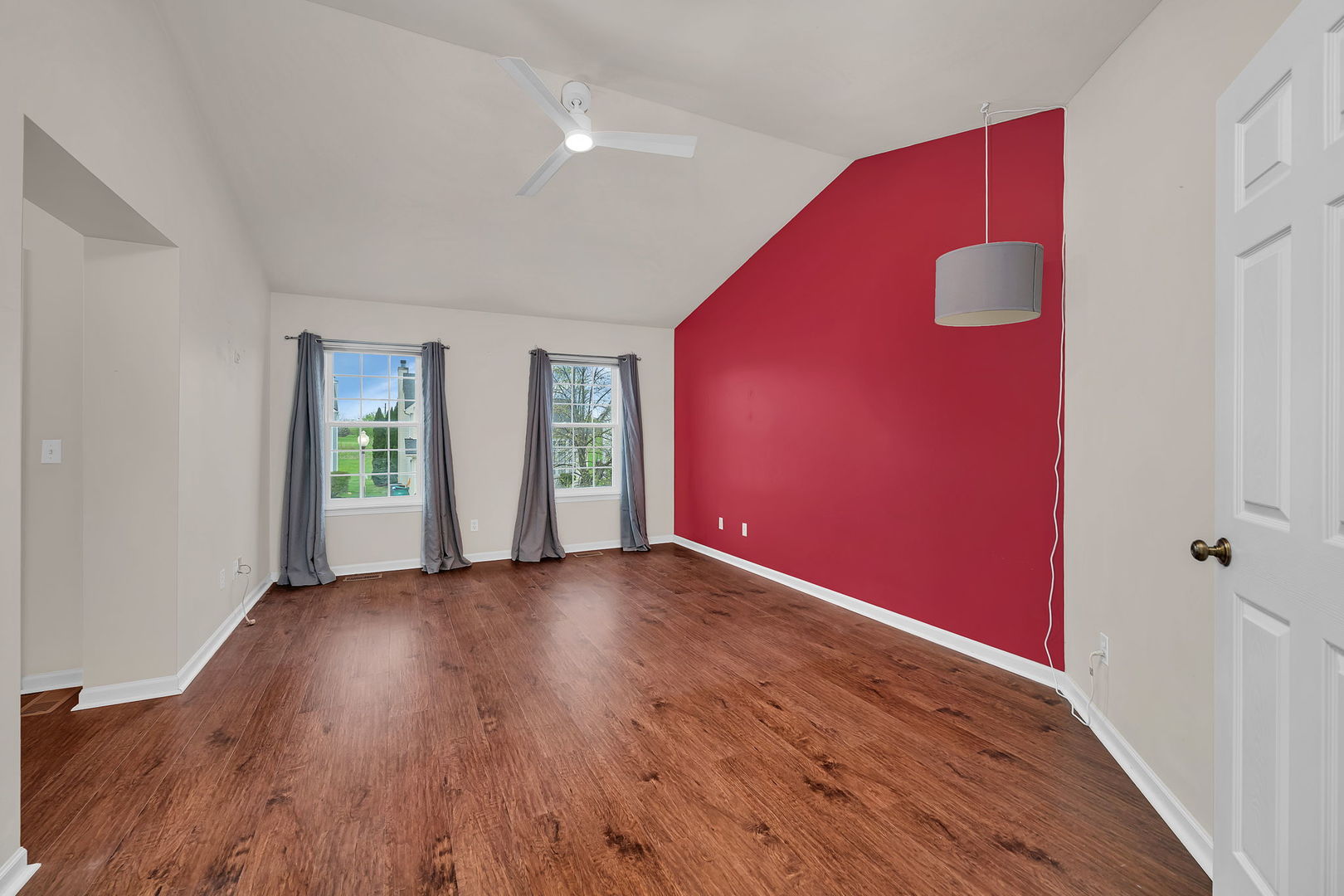 13942 Isle Royal Circle, Plainfield, IL 60544