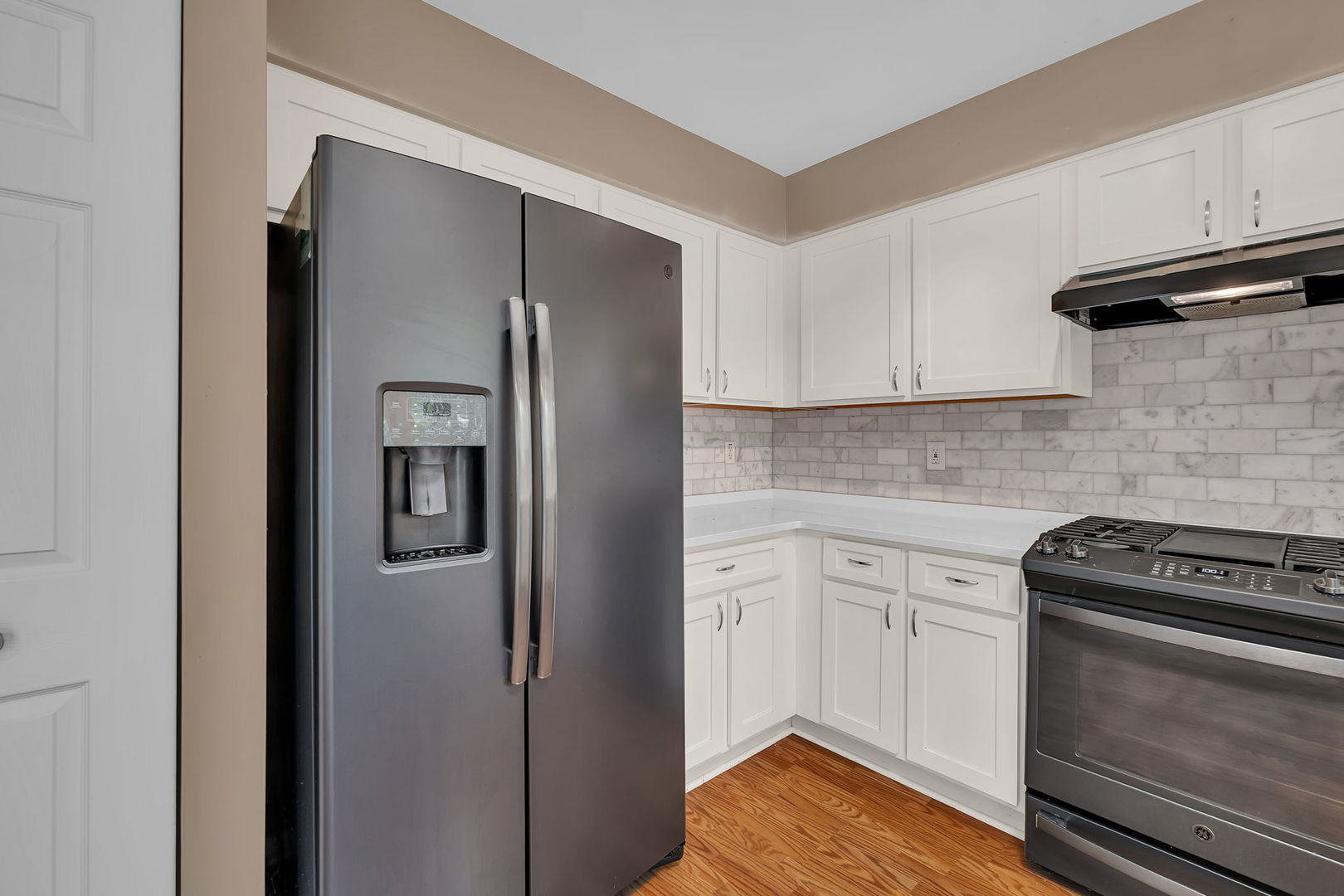 13942 Isle Royal Circle, Plainfield, IL 60544