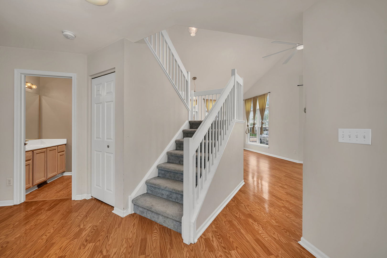 13942 Isle Royal Circle, Plainfield, IL 60544