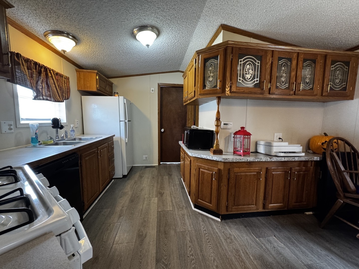 57 Redwood Manor Drive, Pontiac, IL 61764