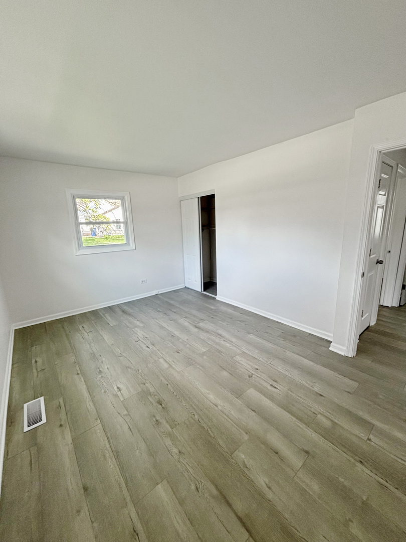 36855 N Elizabeth Drive, Lake Villa, IL 60046