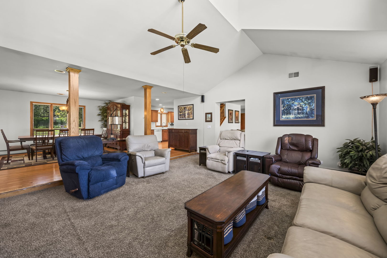 1521 Dun Lo Drive, Arlington Heights, IL 60004