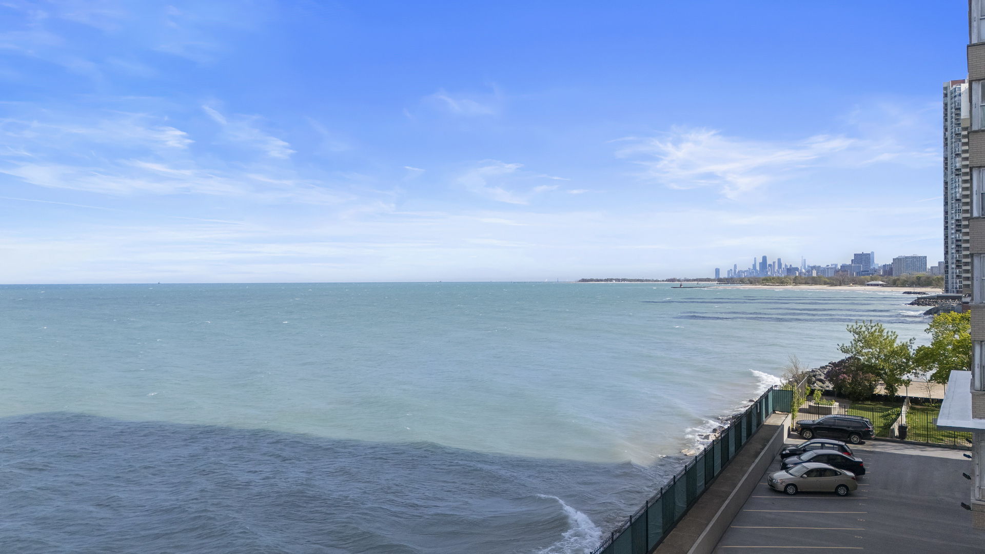 6301 N Sheridan Road #8E, Chicago, IL 60660