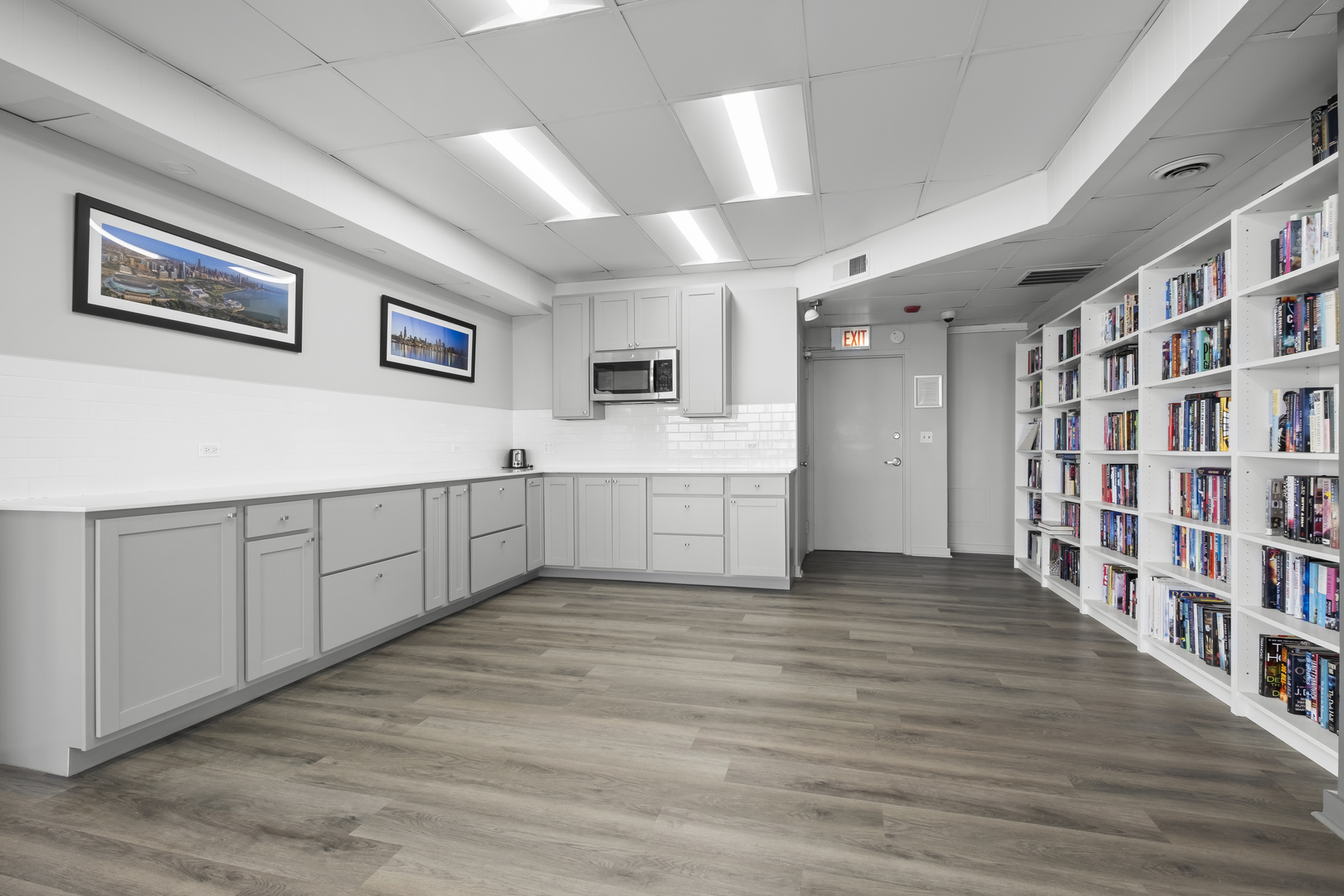 6301 N Sheridan Road #8E, Chicago, IL 60660