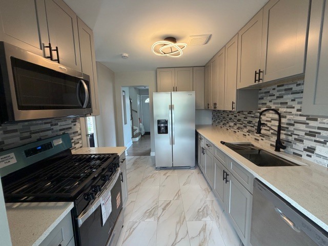 14209 S Tracy Avenue, Riverdale, IL 60827