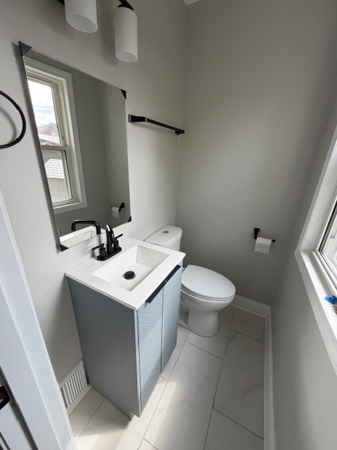 14209 S Tracy Avenue, Riverdale, IL 60827