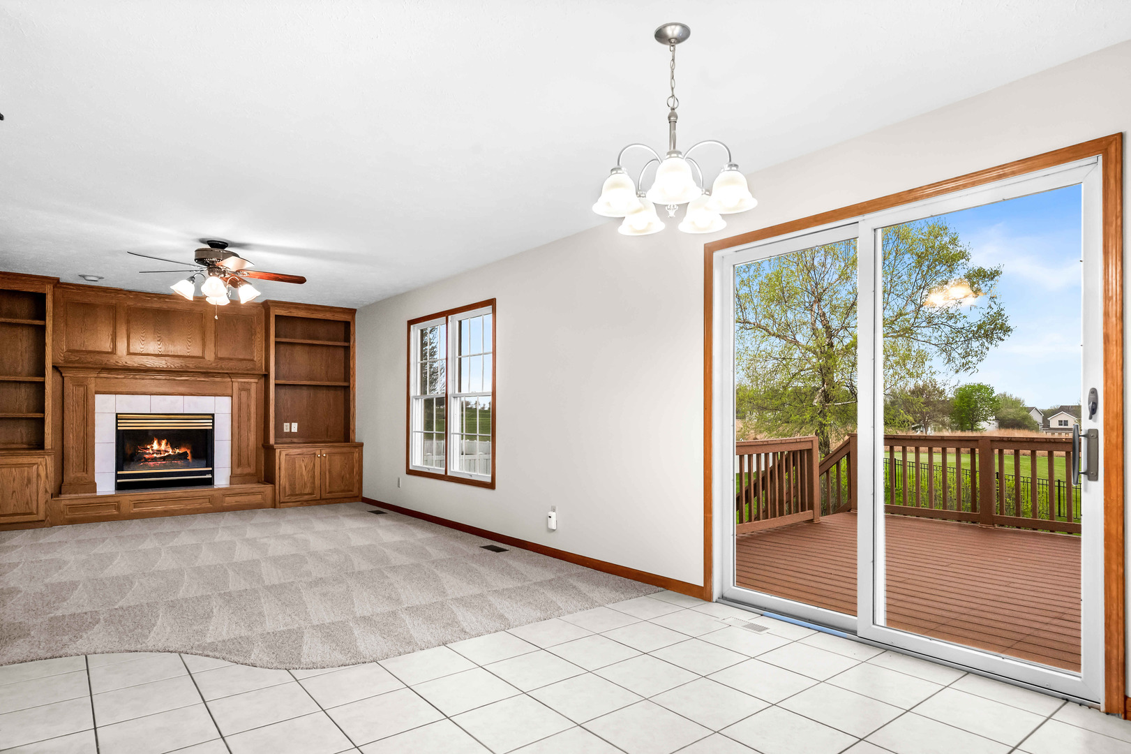 25 Pebblebrook Court, Bloomington, IL 61705