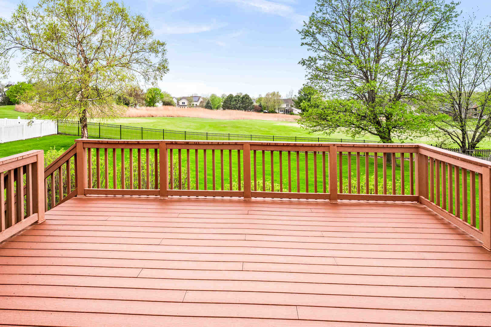 25 Pebblebrook Court, Bloomington, IL 61705