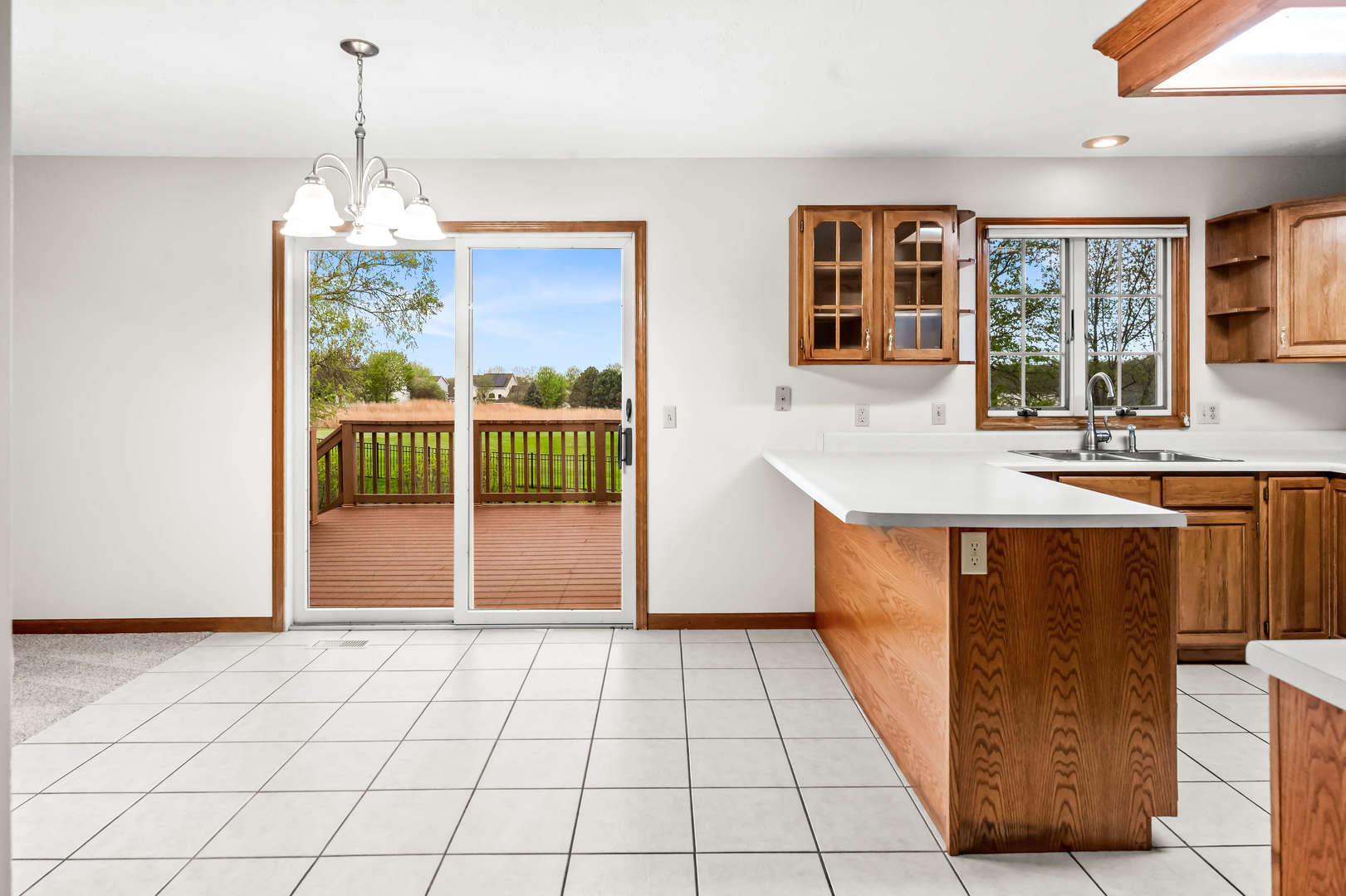 25 Pebblebrook Court, Bloomington, IL 61705