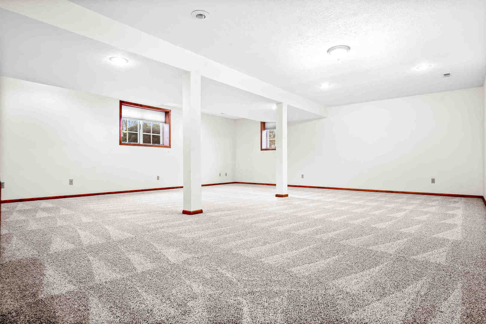 25 Pebblebrook Court, Bloomington, IL 61705