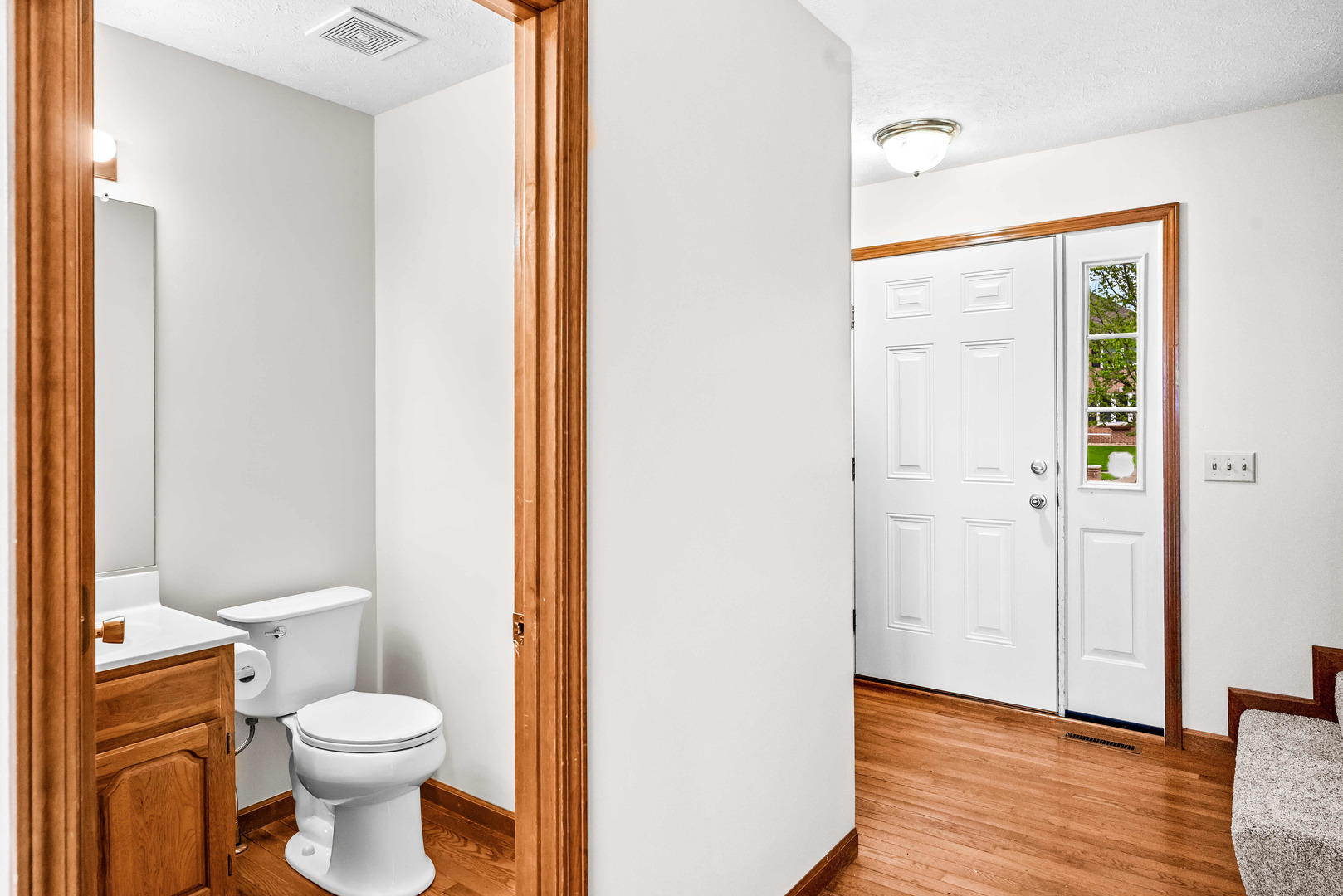 25 Pebblebrook Court, Bloomington, IL 61705