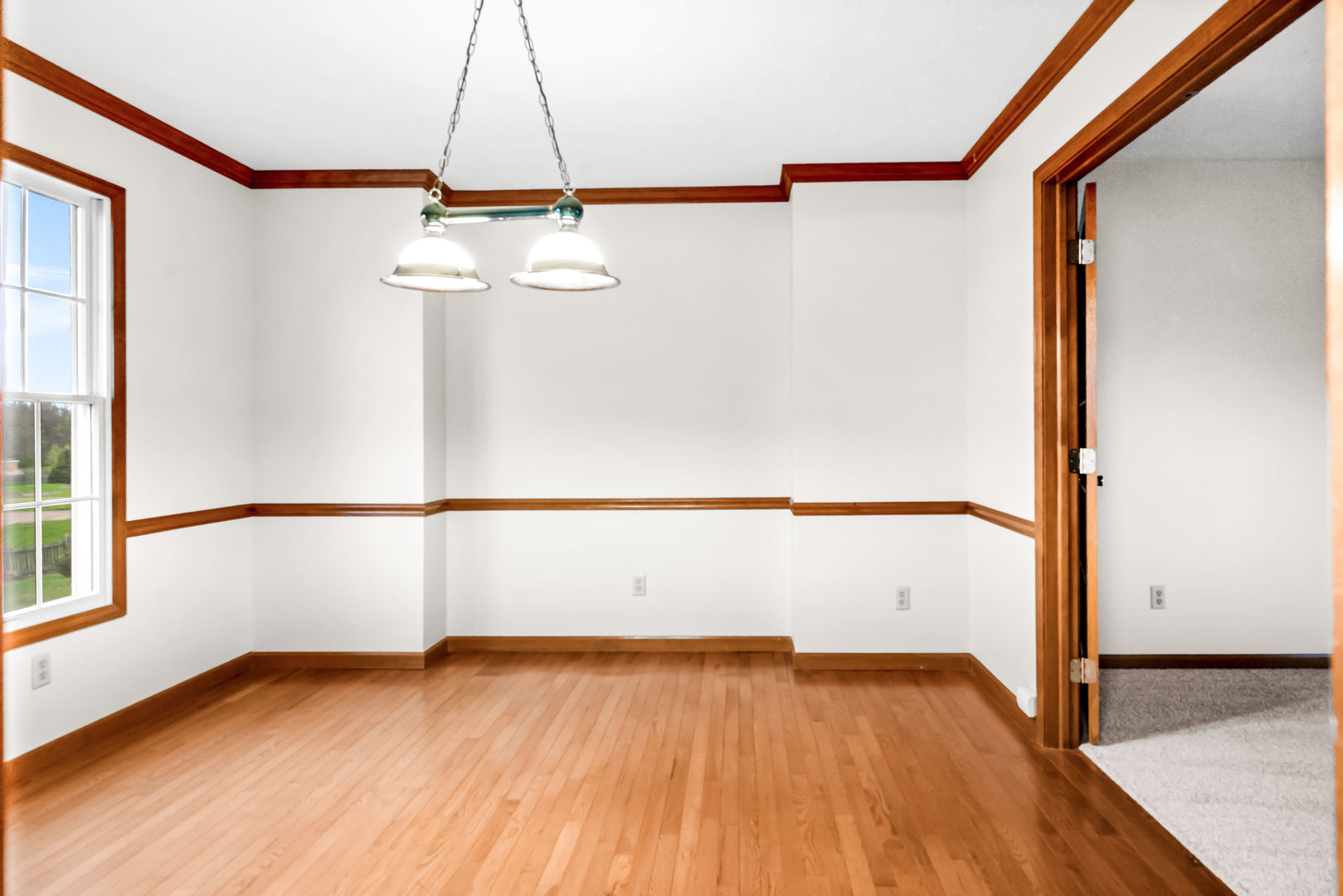 25 Pebblebrook Court, Bloomington, IL 61705