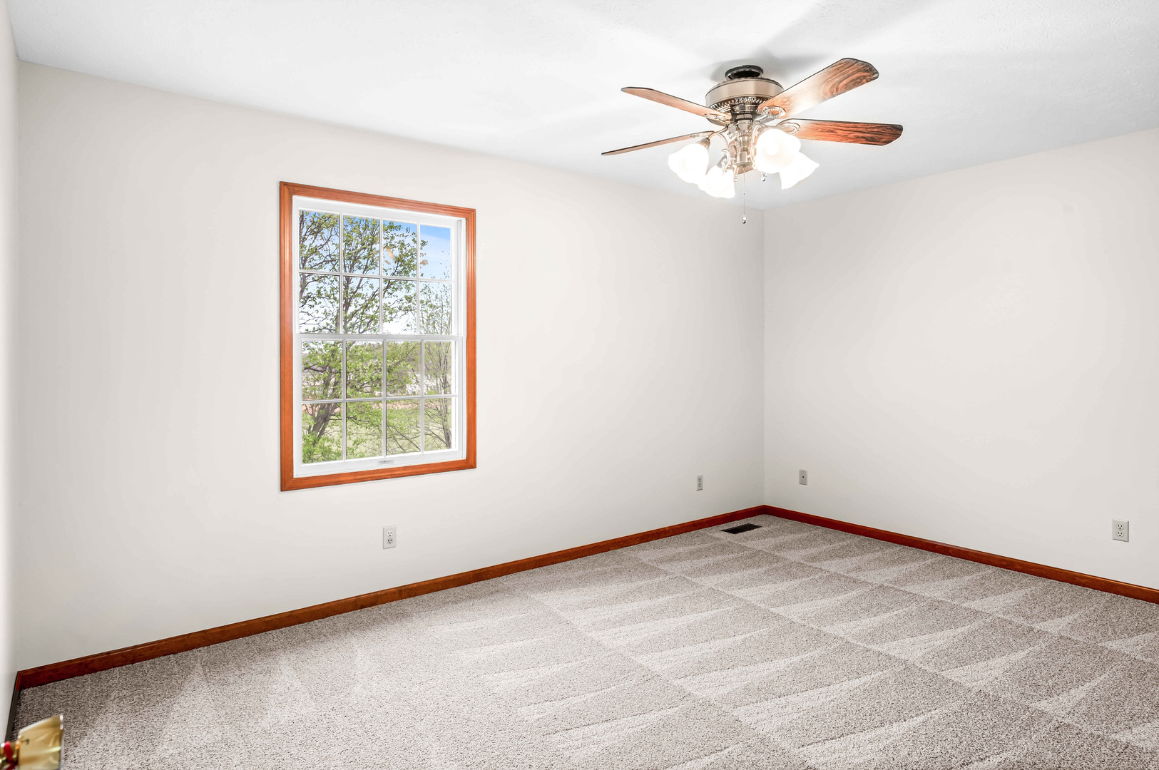 25 Pebblebrook Court, Bloomington, IL 61705