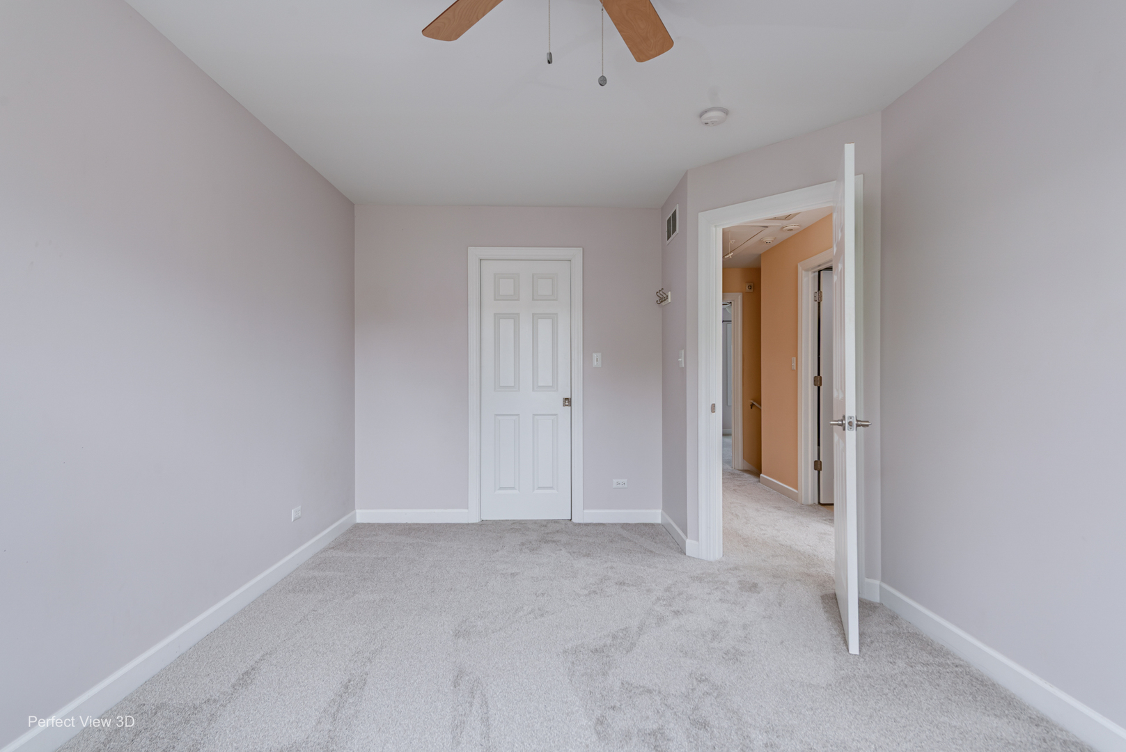 900 Ashford Lane, Westmont, IL 60559