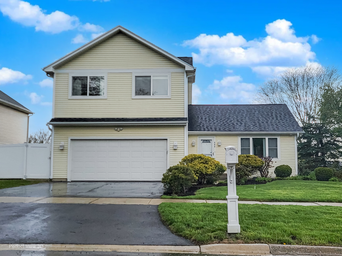 900 Ashford Lane, Westmont, IL 60559