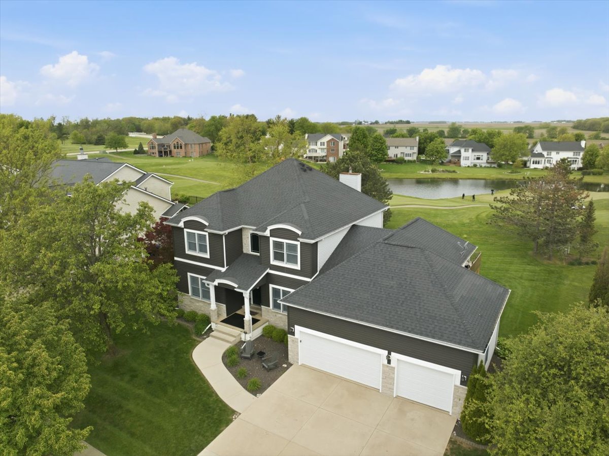 41 Pebblebrook Court, Bloomington, IL 61705
