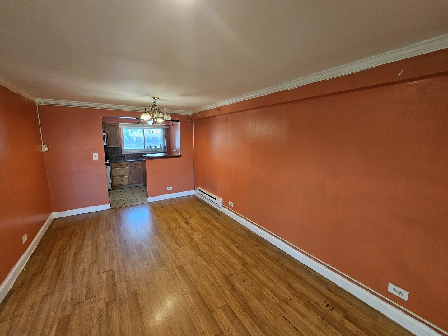 1910 W Hatherleigh Court #2E, Mount Prospect, IL 60056