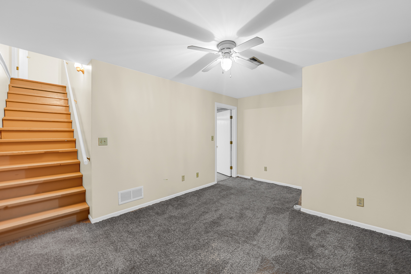 190 & 192 S Joslyn Street, Cortland, IL 60112