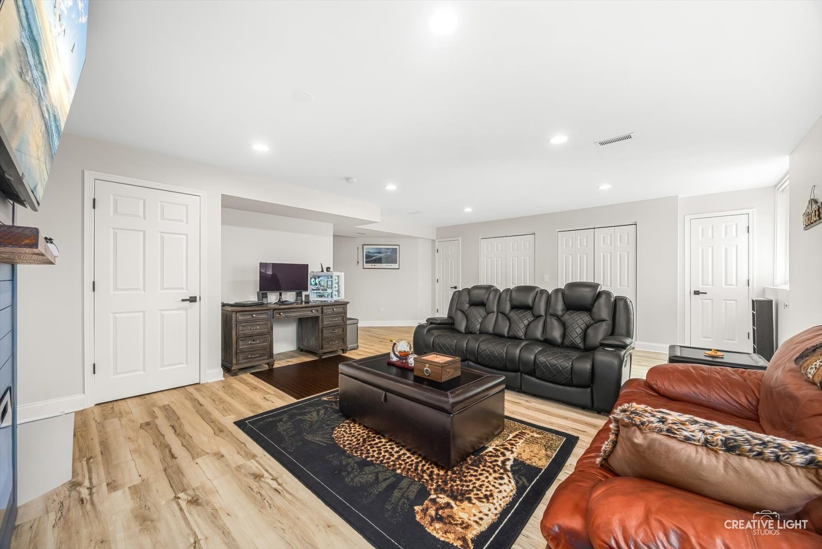 151 Santa Fe Lane, Willow Springs, IL 60480