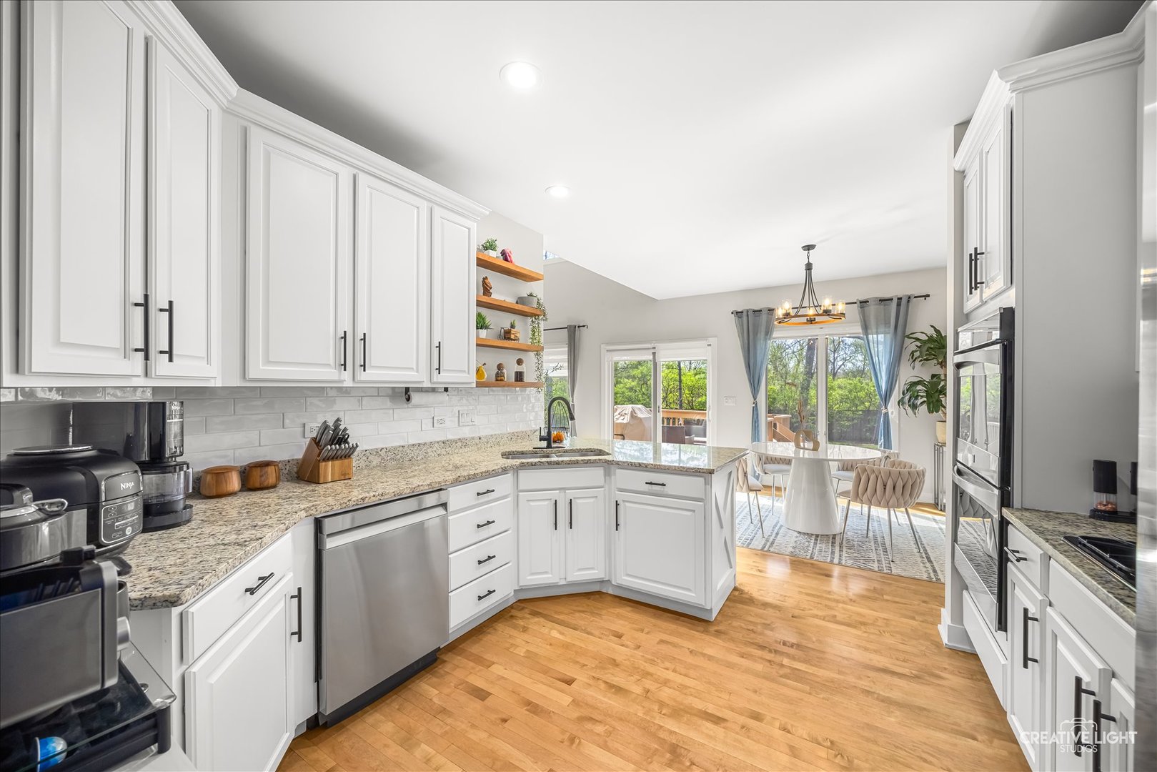 151 Santa Fe Lane, Willow Springs, IL 60480