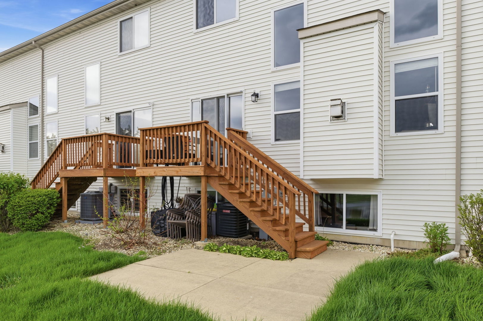 16447 Newcastle Way, Lockport, IL 60441