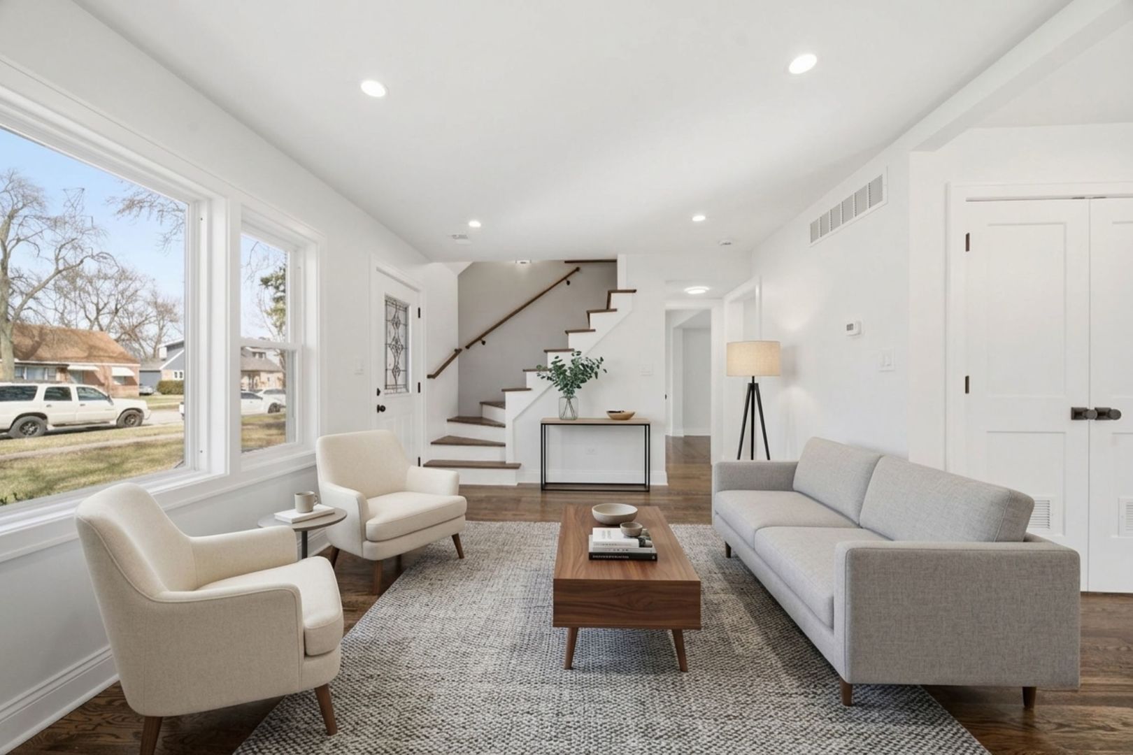 7851 Suburban Lane, Bridgeview, IL 60455