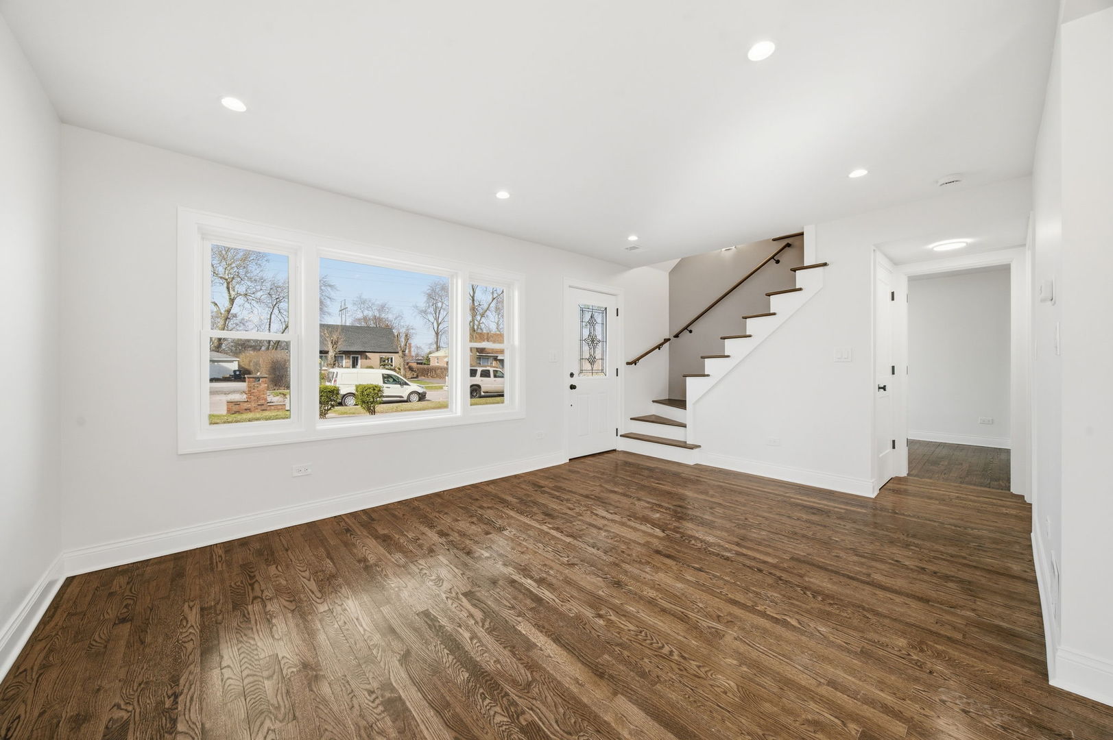 7851 Suburban Lane, Bridgeview, IL 60455