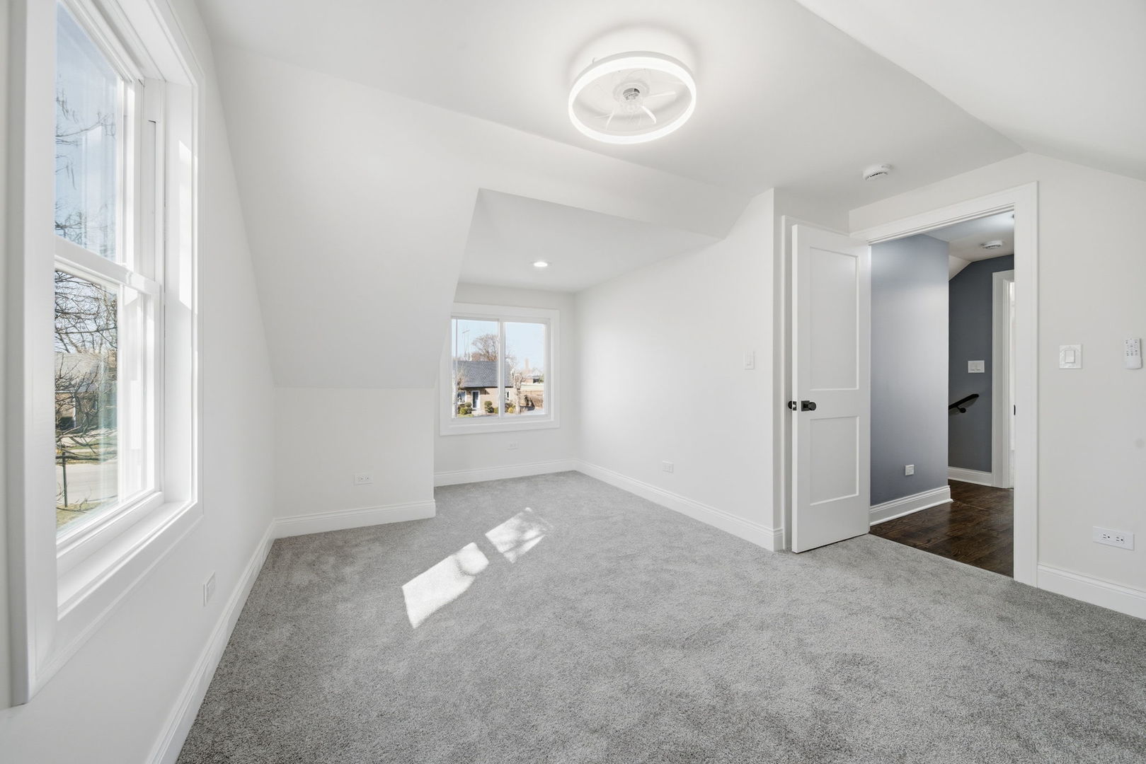 7851 Suburban Lane, Bridgeview, IL 60455