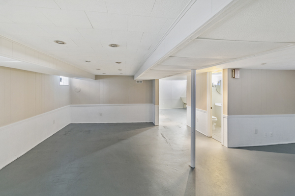 3133 W 101st Street, Evergreen Park, IL 60805