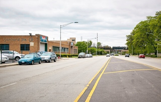 2600 Washington Boulevard #R4-R5, Bellwood, IL 60104