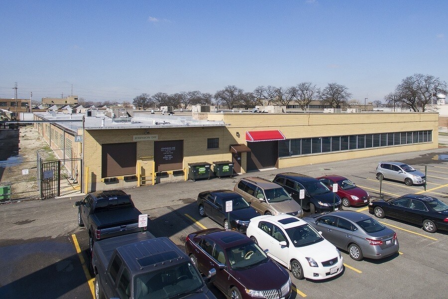 2600 Washington Boulevard #R4-R5, Bellwood, IL 60104