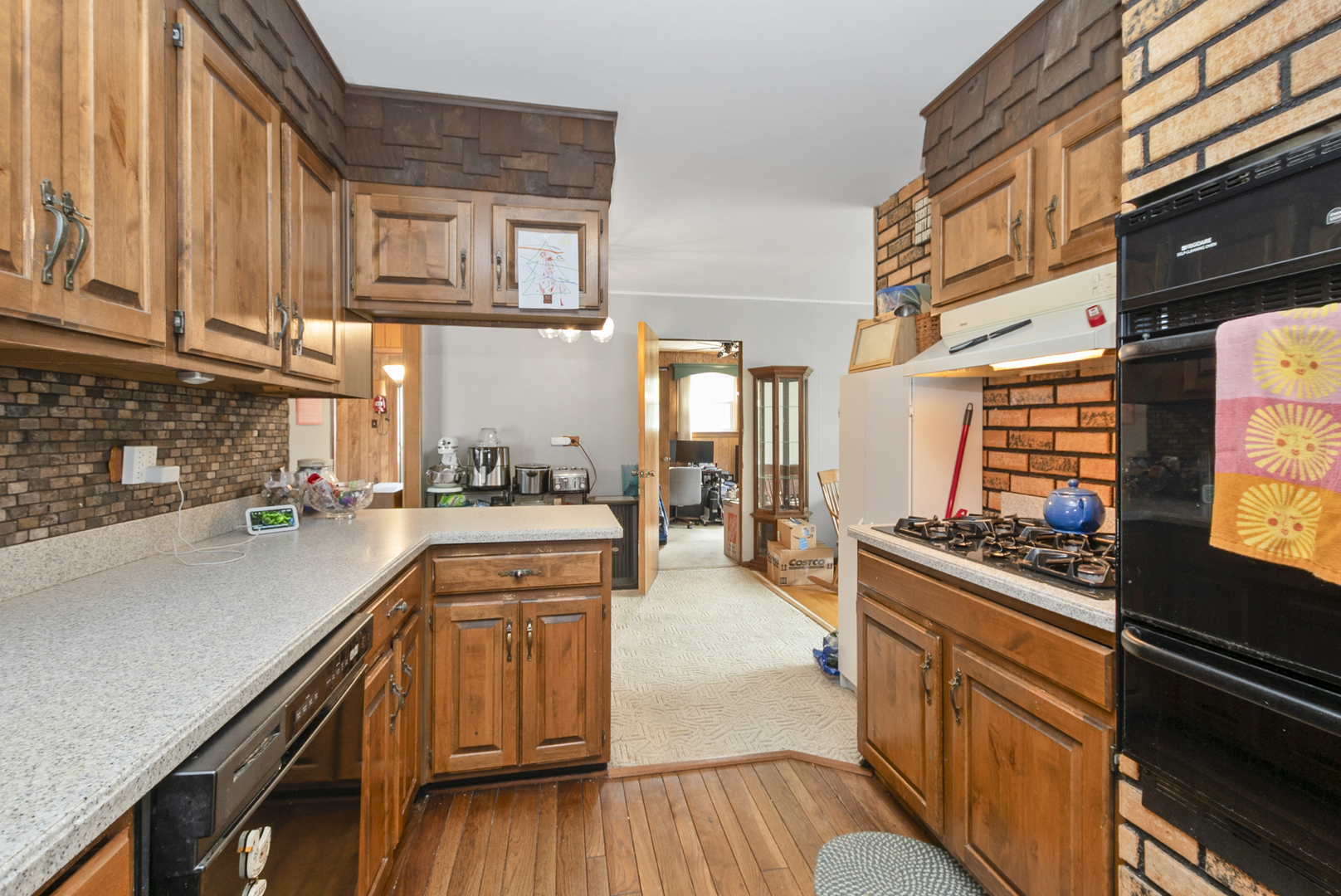 15017 Sunset Avenue, Oak Forest, IL 60452