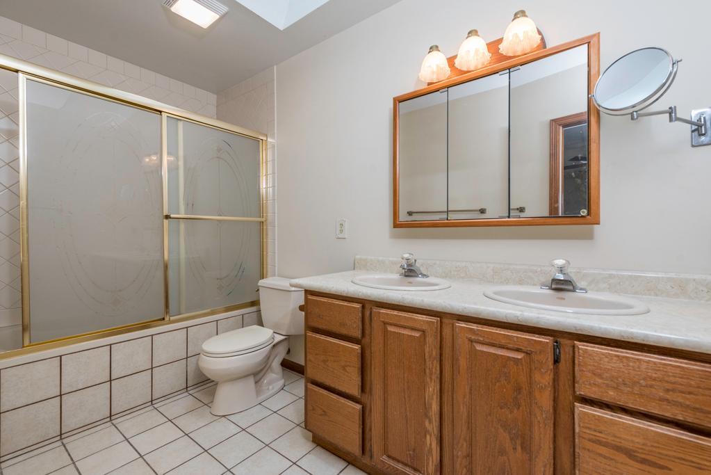 42162 N Fossland Avenue, Zion, IL 60099