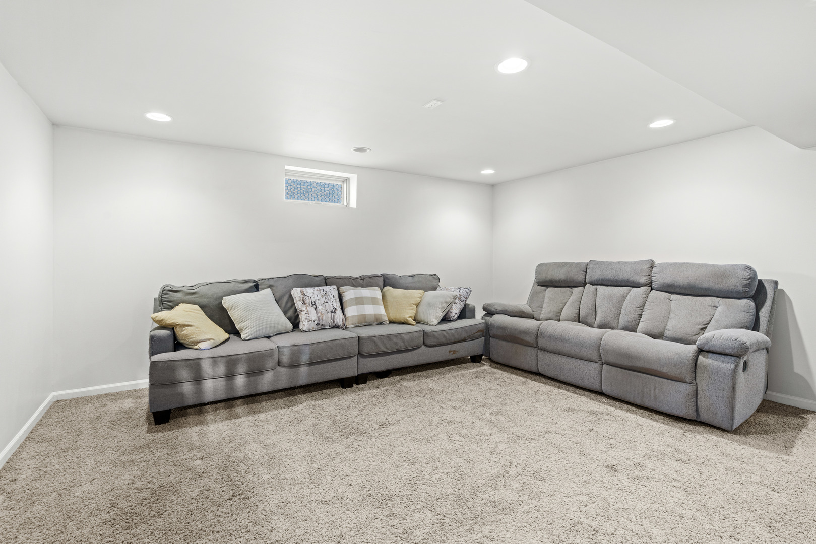 16527 Orange Avenue, Orland Park, IL 60467