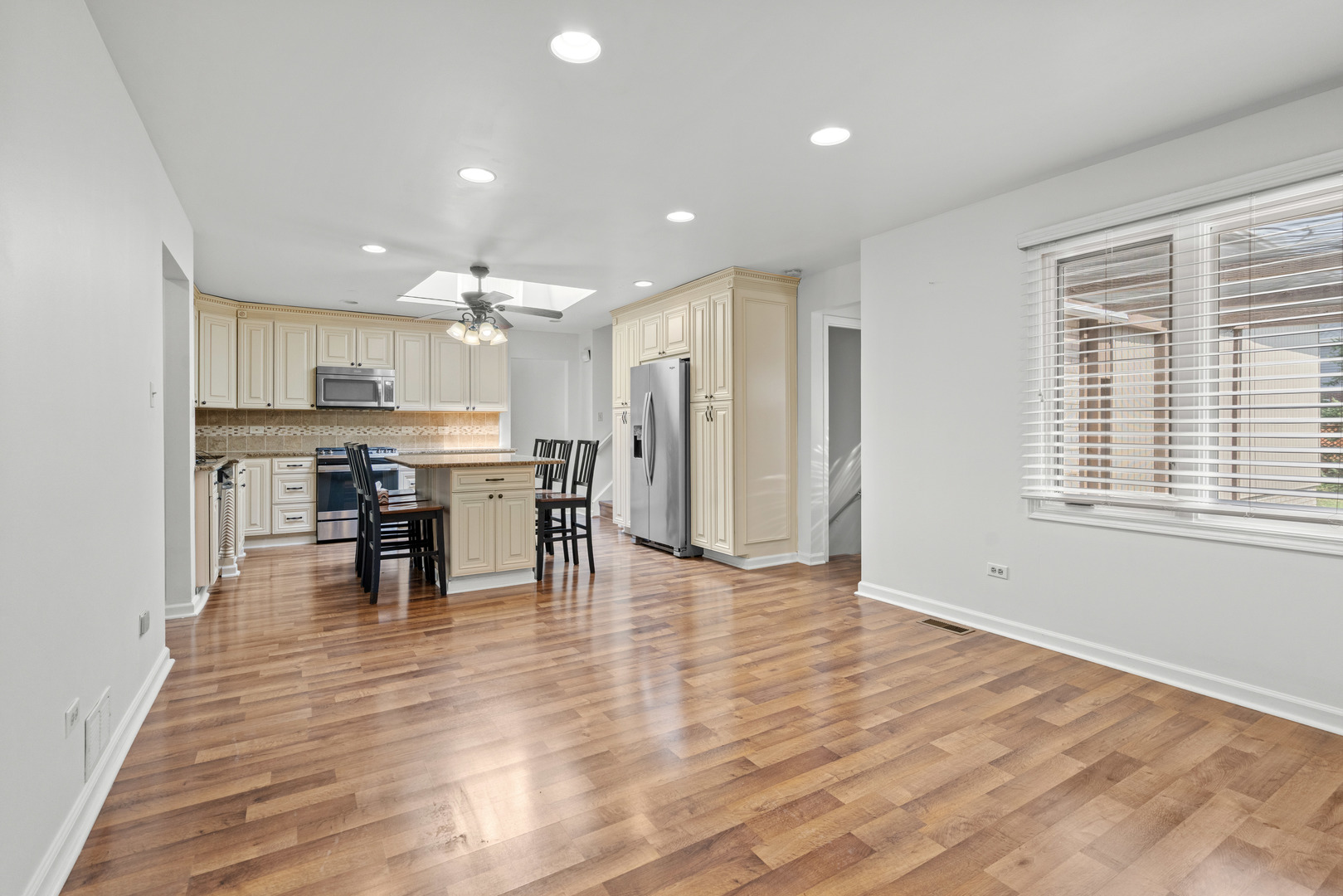 16527 Orange Avenue, Orland Park, IL 60467